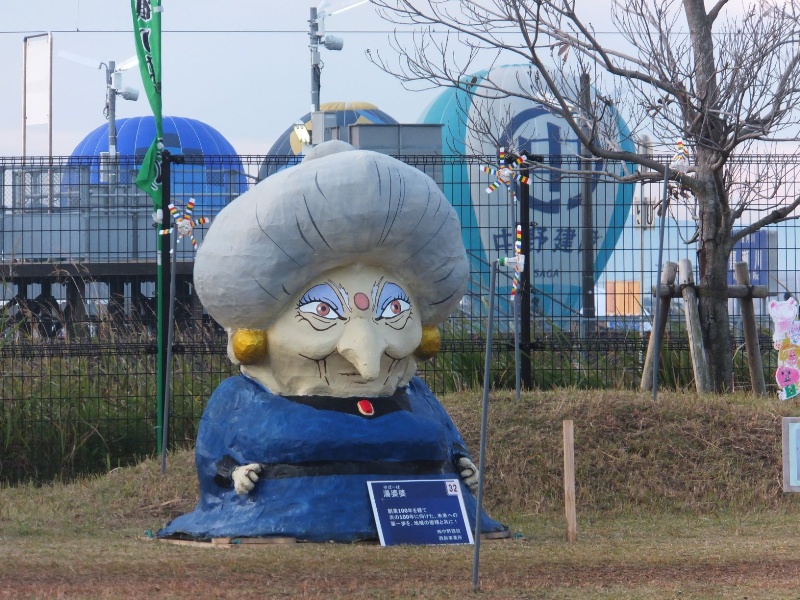 「嘉瀬かかしまつり」（佐賀市嘉瀬町） 佐賀インターナショナルバルーンフェスタ にあわせて開催されています。 かかし制作は道路事業本部の社員！凄い～の画像