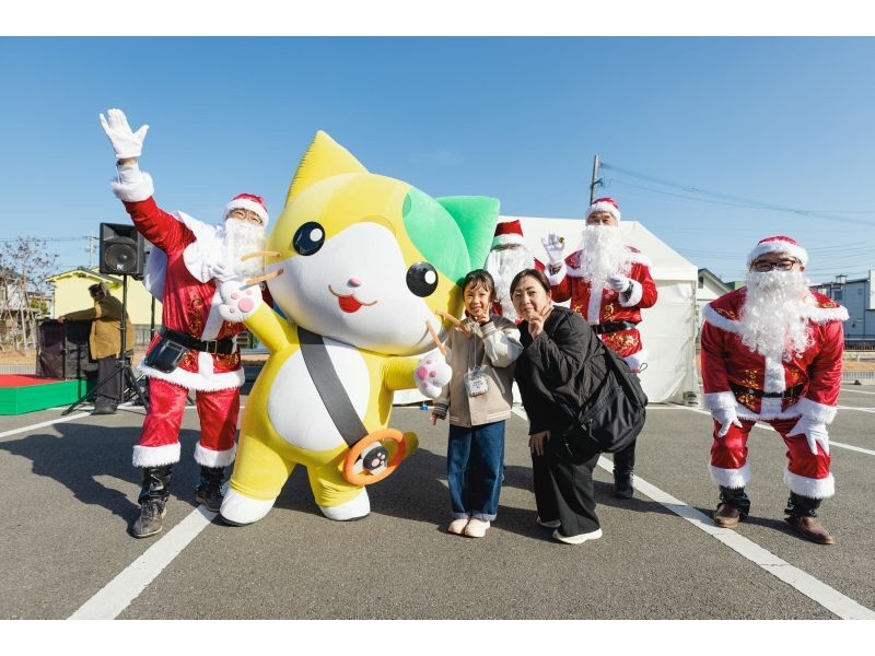 ２０２５年１２月 今年も社員とご家族むけに クリスマス会を開催しました。 プレゼントもたくさん！の画像