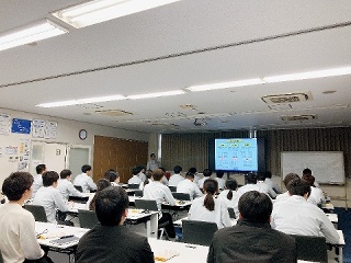 【新入社員×内定者】足利事業場の見学を行いました！の画像