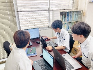 一般軸受事業部 技術部 新入社員仮配属の様子の画像