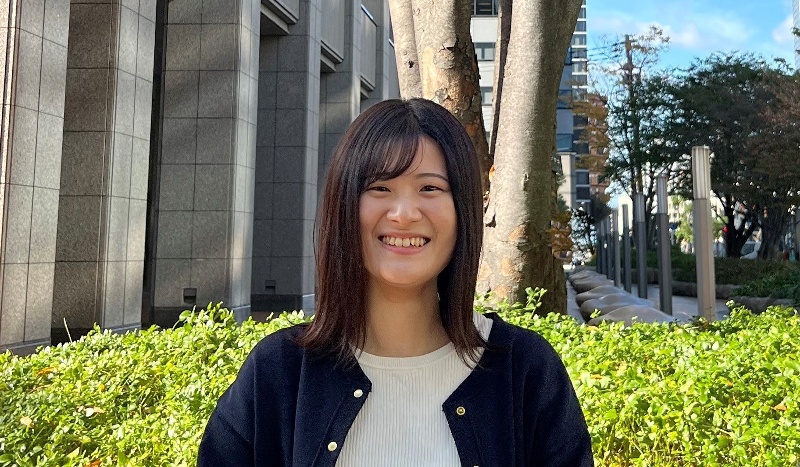 I.H. （システム開発部 アプリケーション開発グループ 2021年入社）の画像